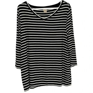 Chicos 3 top v neck 3/4 sleeve black white stripe knit